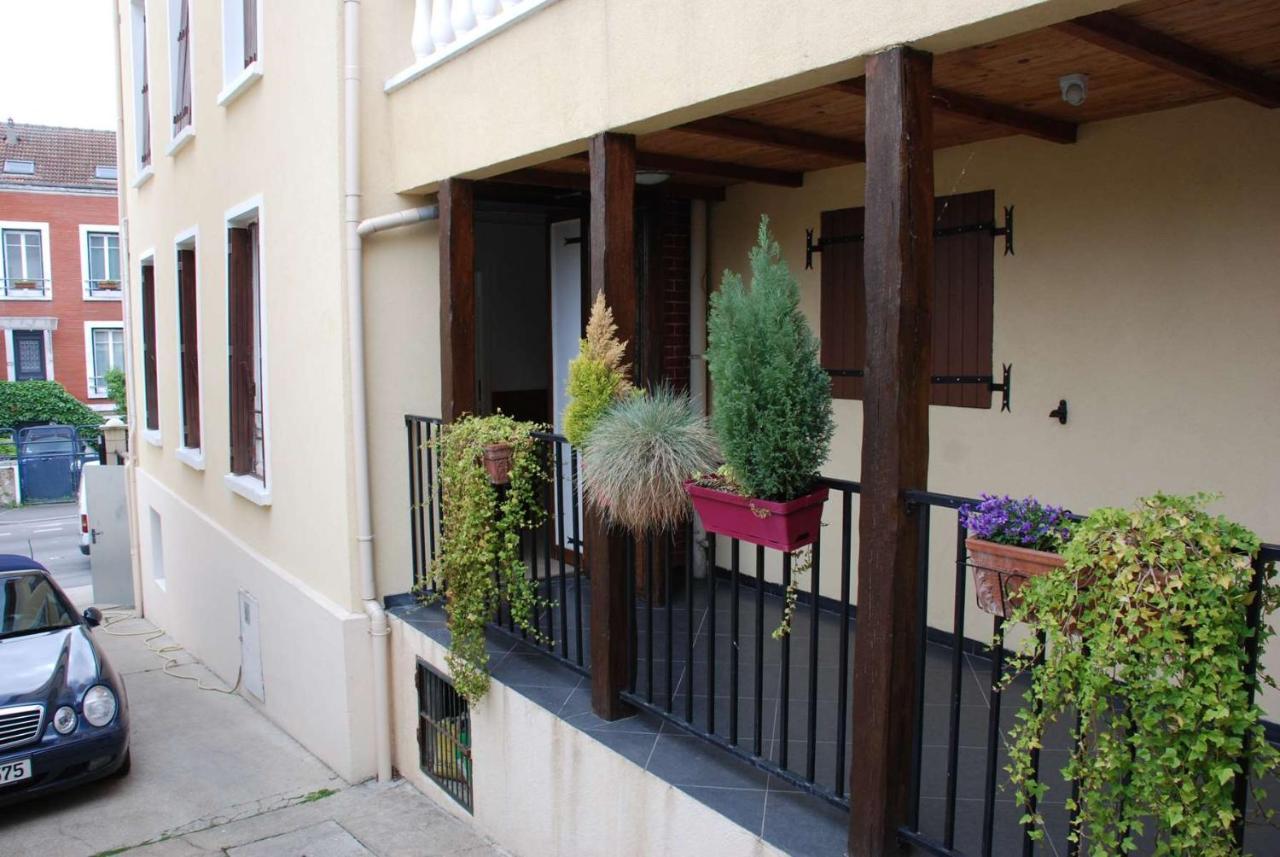Les Combles Apartment Rosny-sous-Bois Bagian luar foto